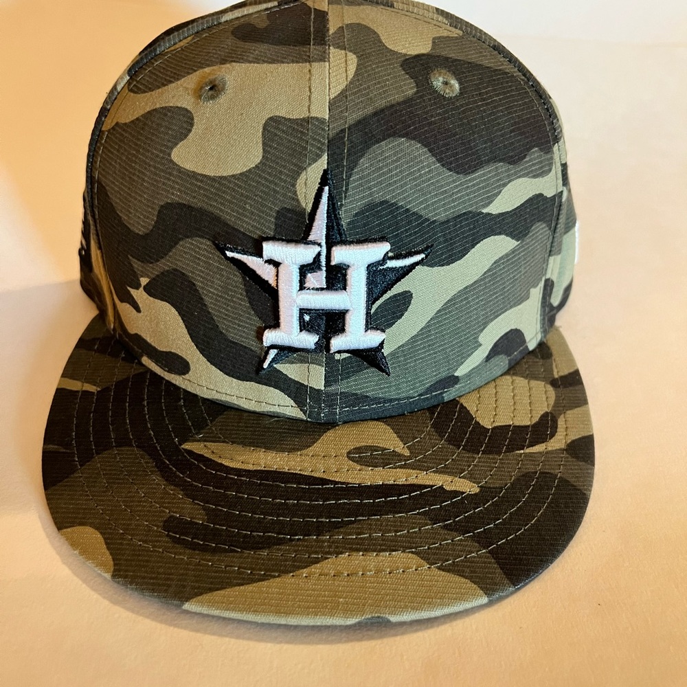 Houston Astros Fitted Camo Hat - Armed Forces Collection
